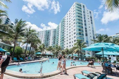 Tides Apt On Hollywood Beach Ngoại thất bức ảnh